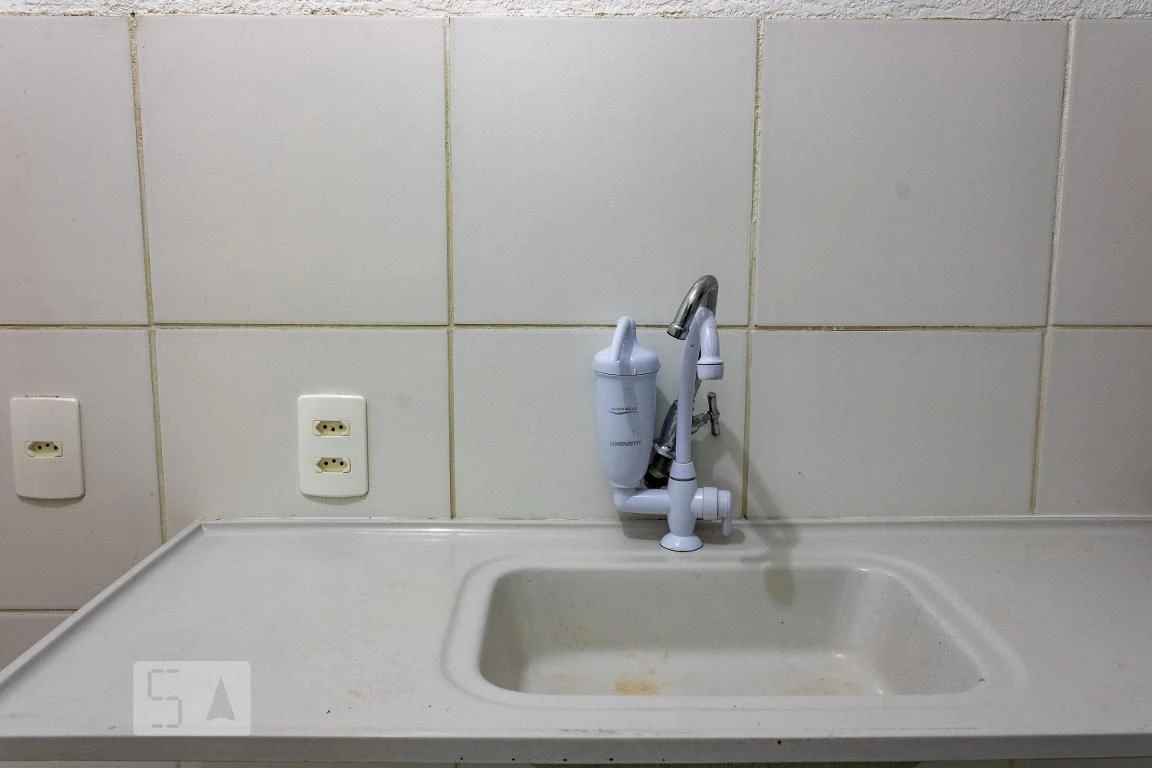 Apartamento com 2 quartos e área de lavanderia — photo 10