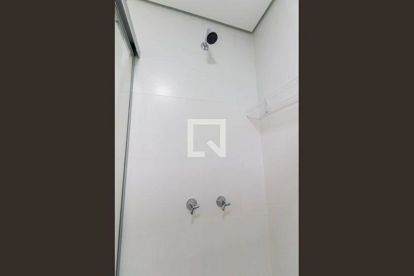 Furnished studio, 17 m², with a glass-enclosed balcony — photo 41