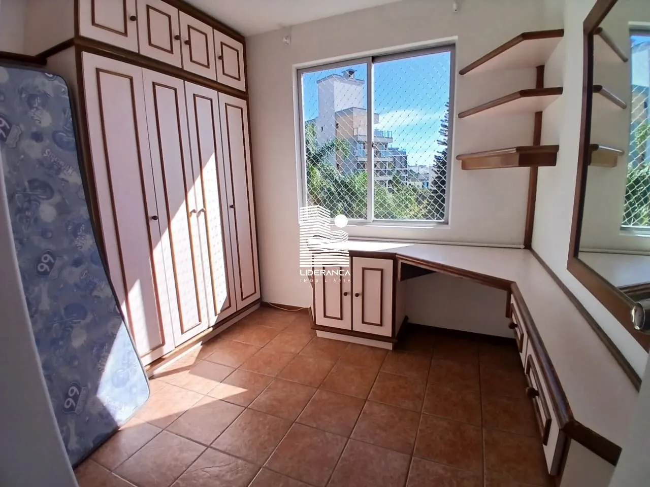 Apartamento de 3 dormitórios com cozinha a gás, 154 m² — photo 26