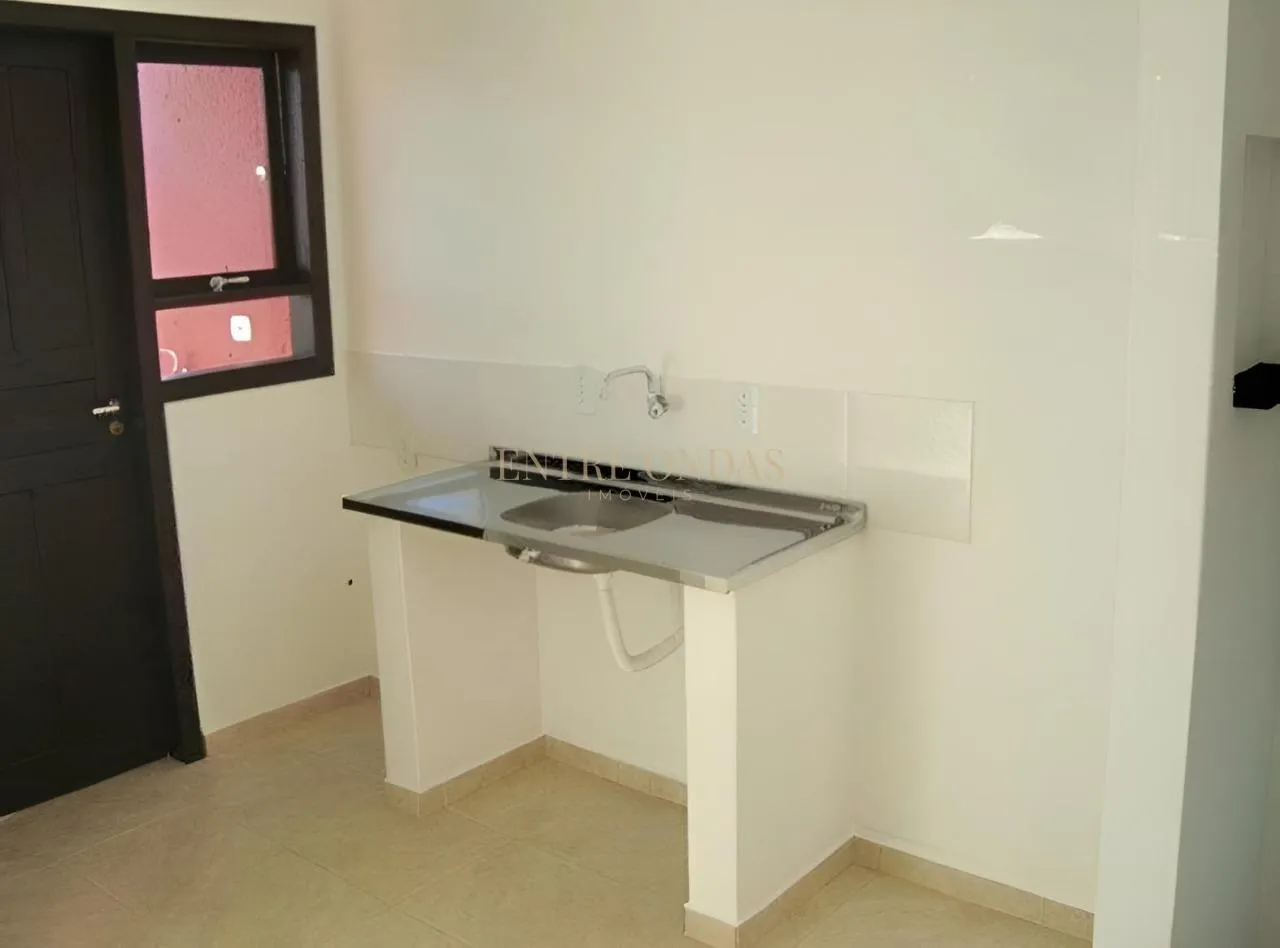 2-bedroom house with a garden in Florianópolis — photo 4