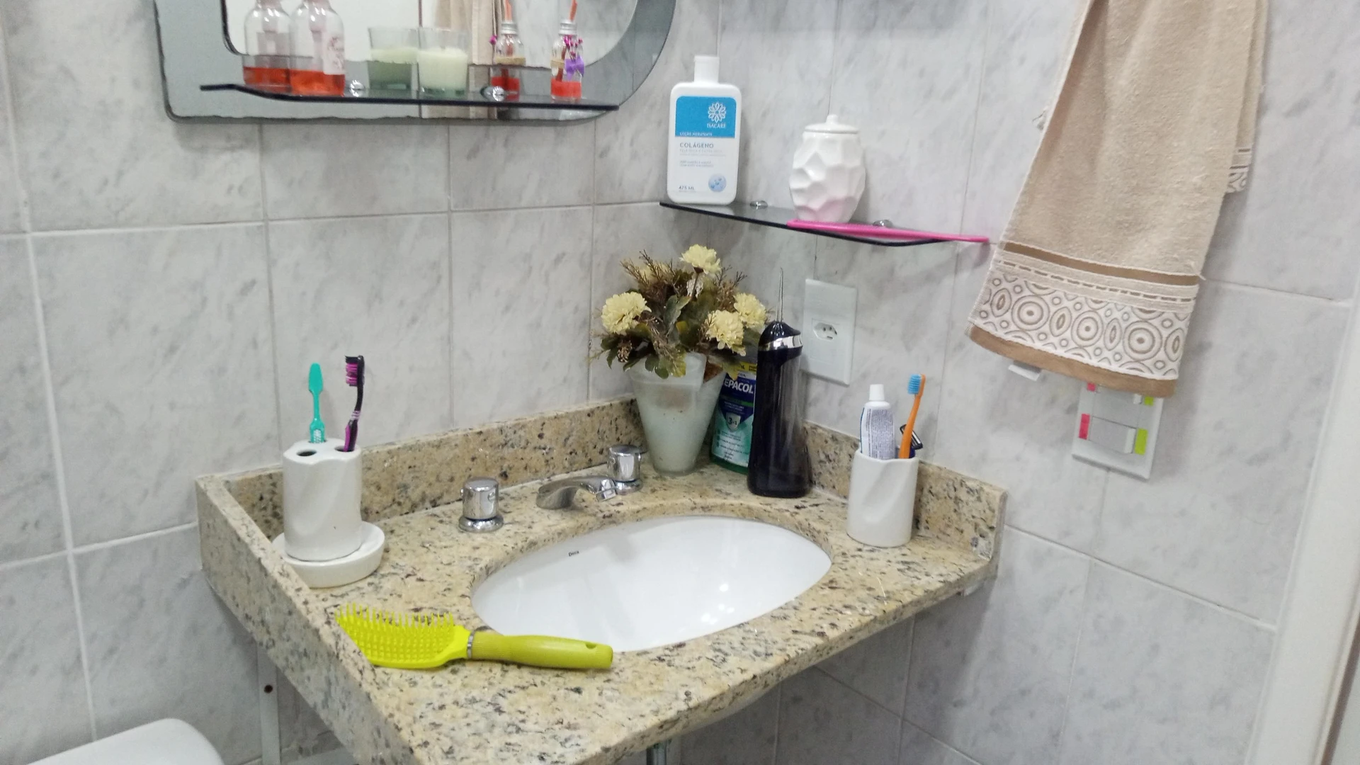 Furnished 3-bedroom apartment with 2 bathrooms — photo 13