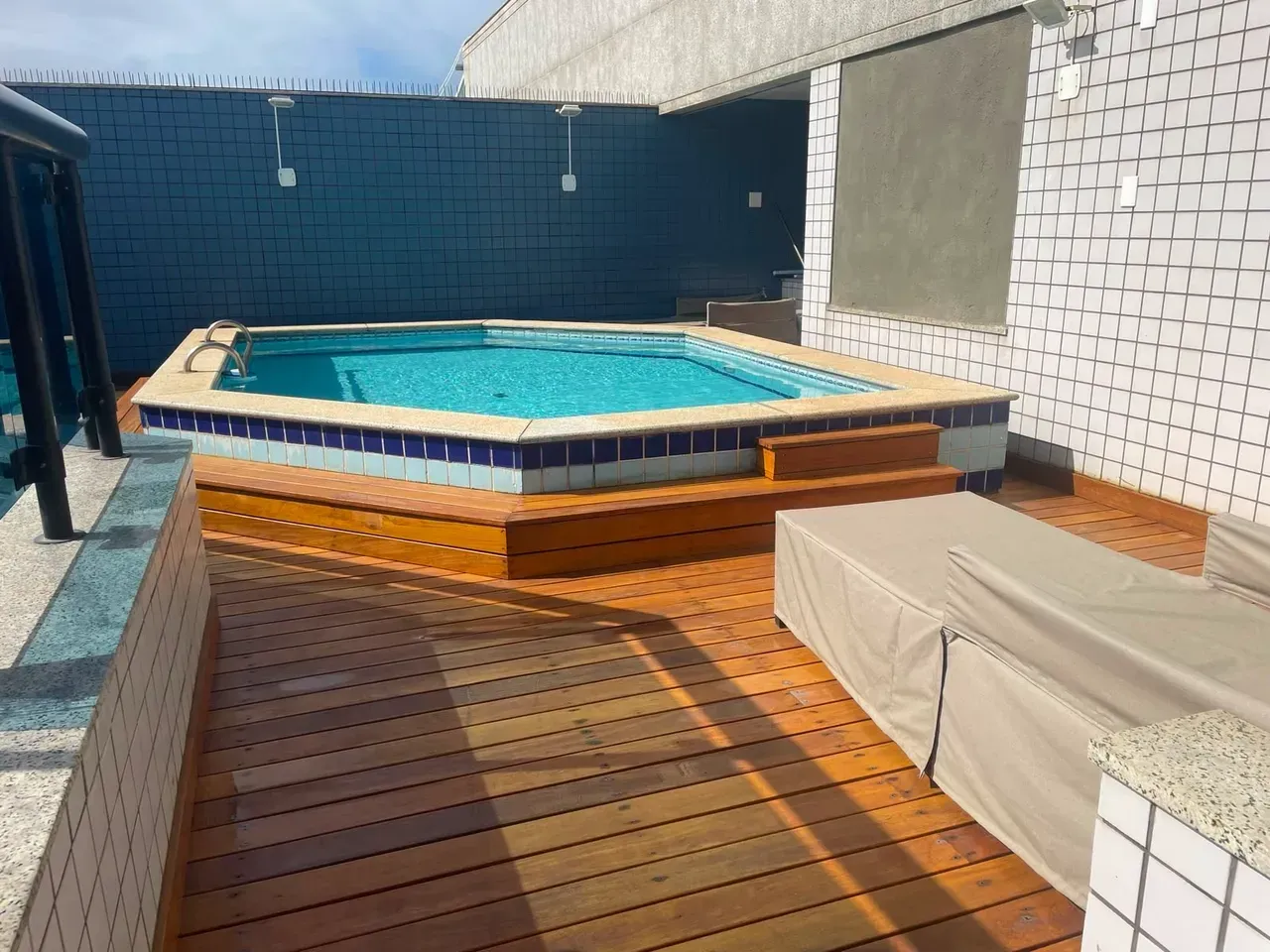Apartamento mobiliado com 4 quartos e 5 banheiros — photo 10
