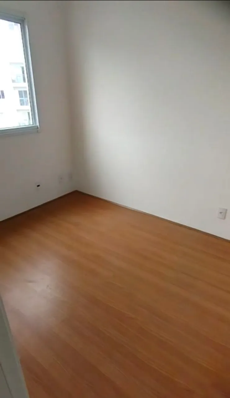 Apartment with 2 bedrooms, balcony and 1 parking space — photo 4