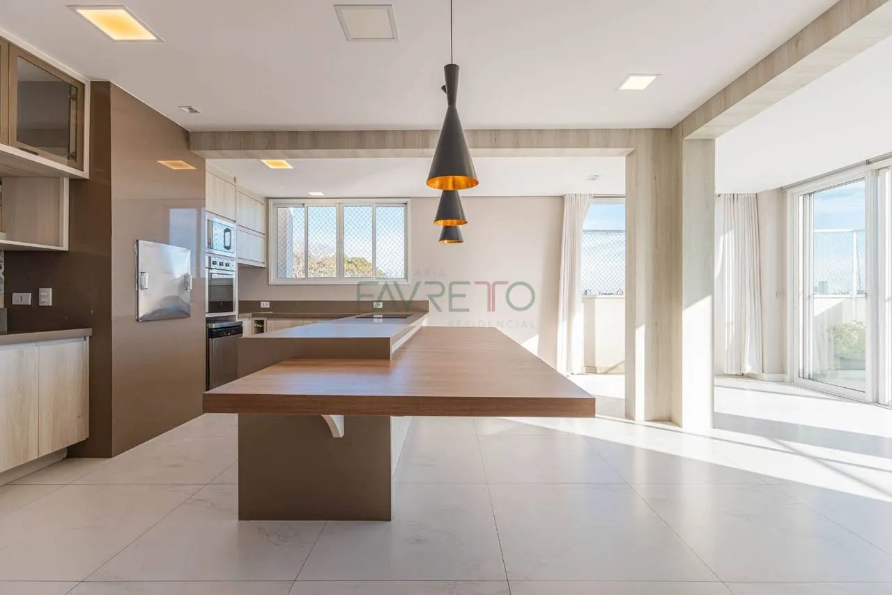 Apartamento de 3 quartos em condomínio com piscina — photo 3