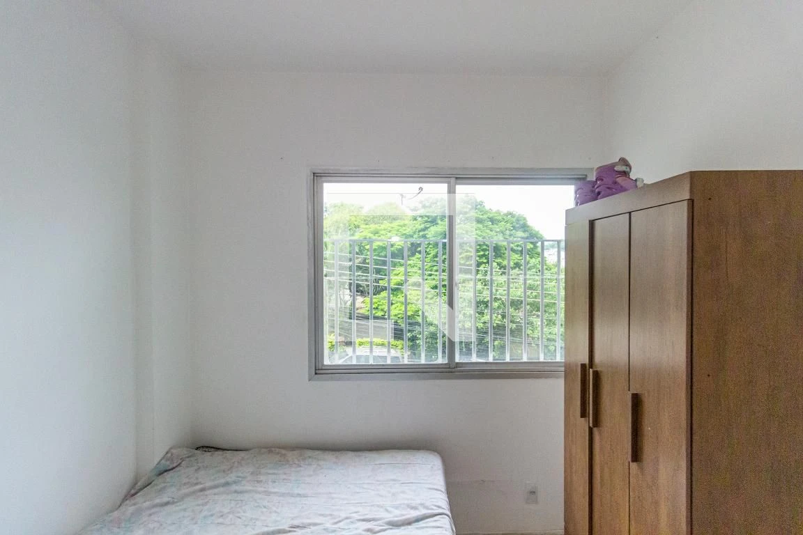 Furnished apartment with 2 bedrooms and a balcony — photo 41