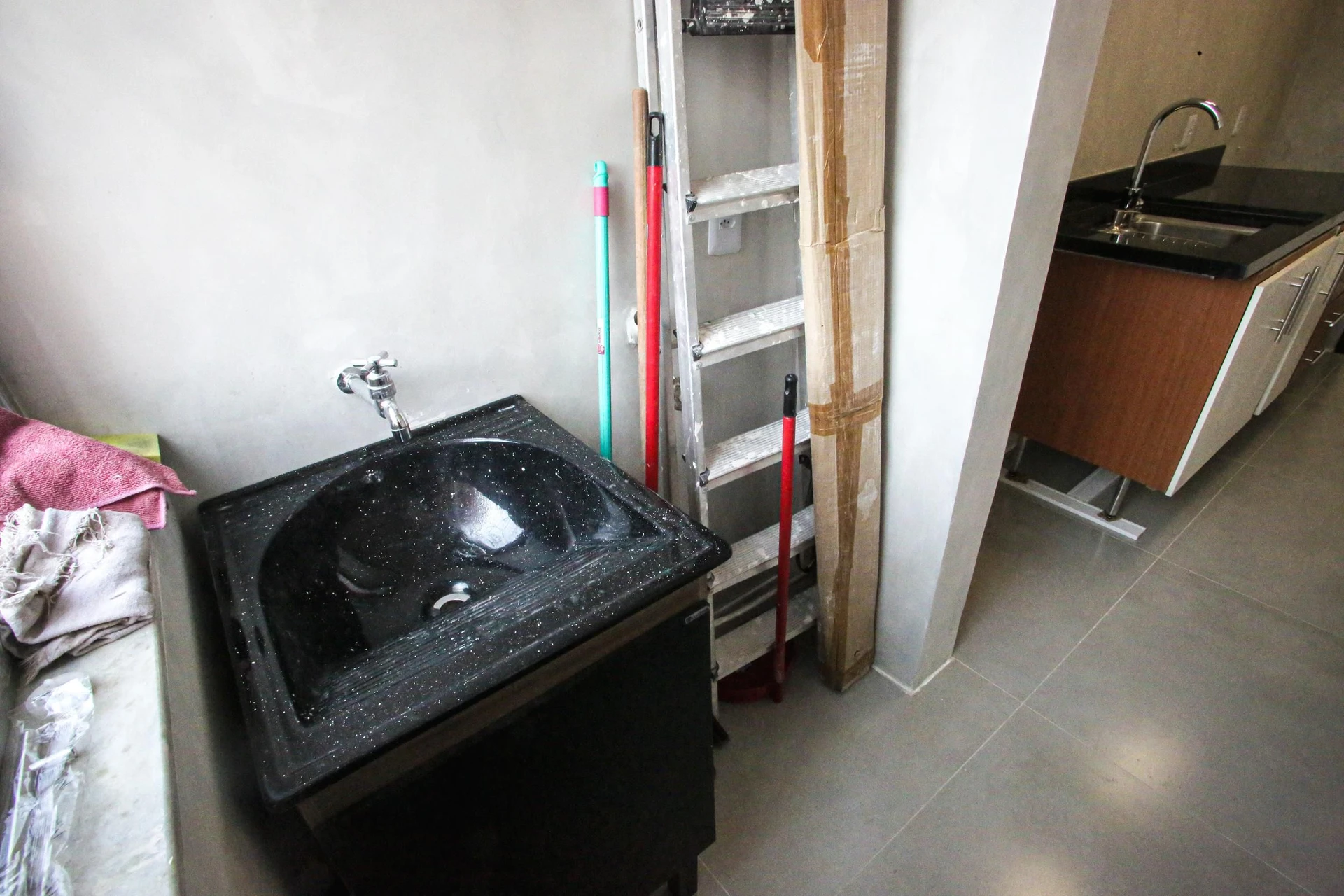 Apartamento de 3 quartos em condomínio com piscina — photo 19