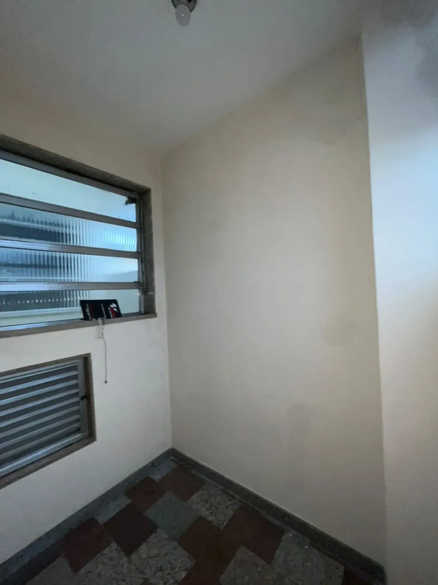1 quarto e banheira: apartamento de 45 m² — photo 7