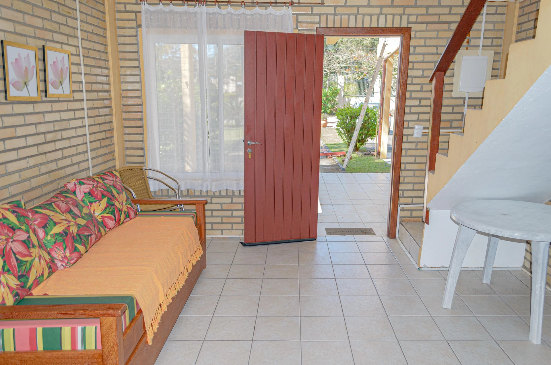 2-bedroom house with a garden in Florianópolis — photo 6