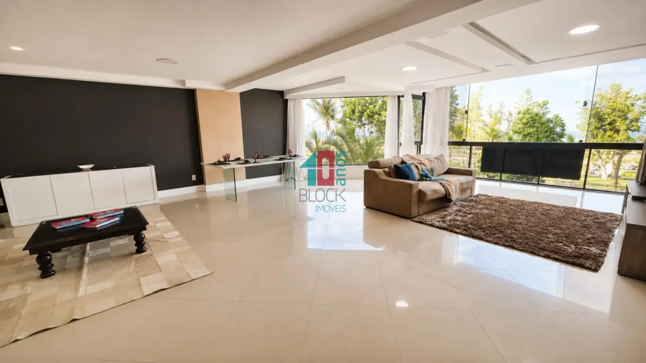 Furnished 3-bedroom apartment with 4 bathrooms — photo 7