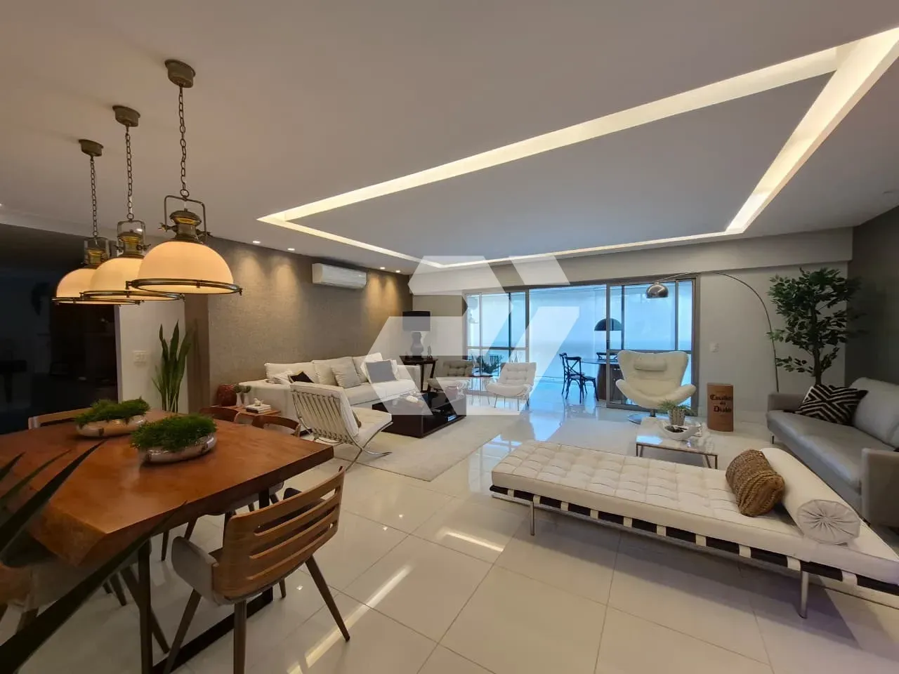 4-bedroom, 5-bath apartment with balcony and 3 parking — photo 2