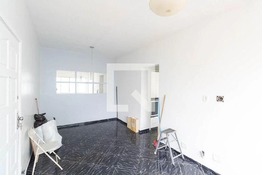 2-bedroom apartment in a building with a gym — photo 24