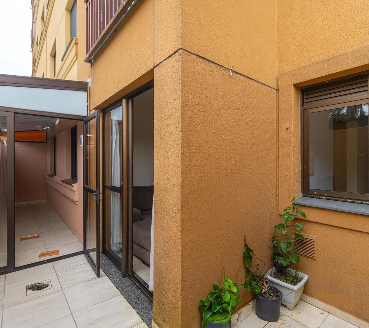 Furnished apartment, 48 m², with a washing machine — photo 21