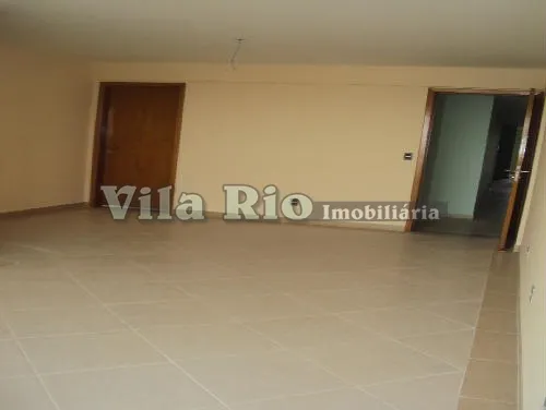 3-bedroom apartment in a building with a sauna — photo 21