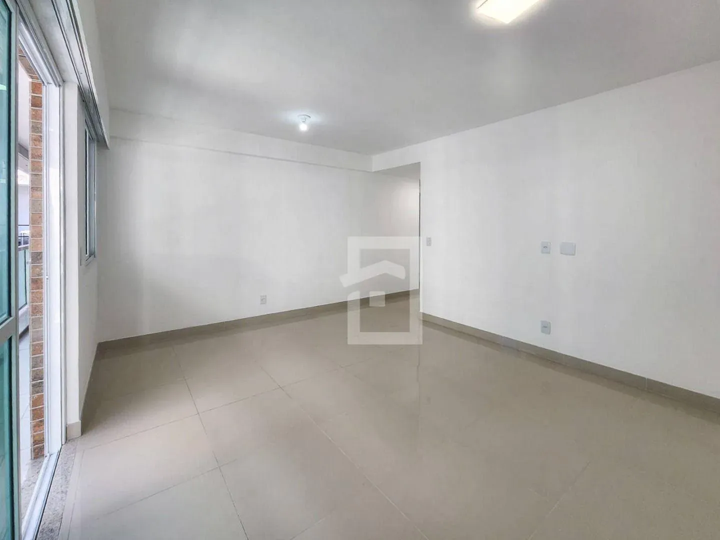 3-bedroom apartment with 97 m² and 2 parking spaces — photo 3