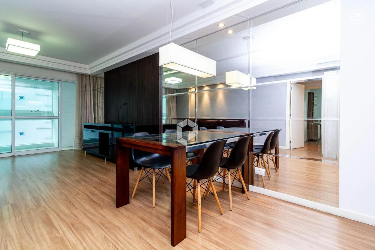Home office in a 2-bedroom apartment, 97 m² — photo 10