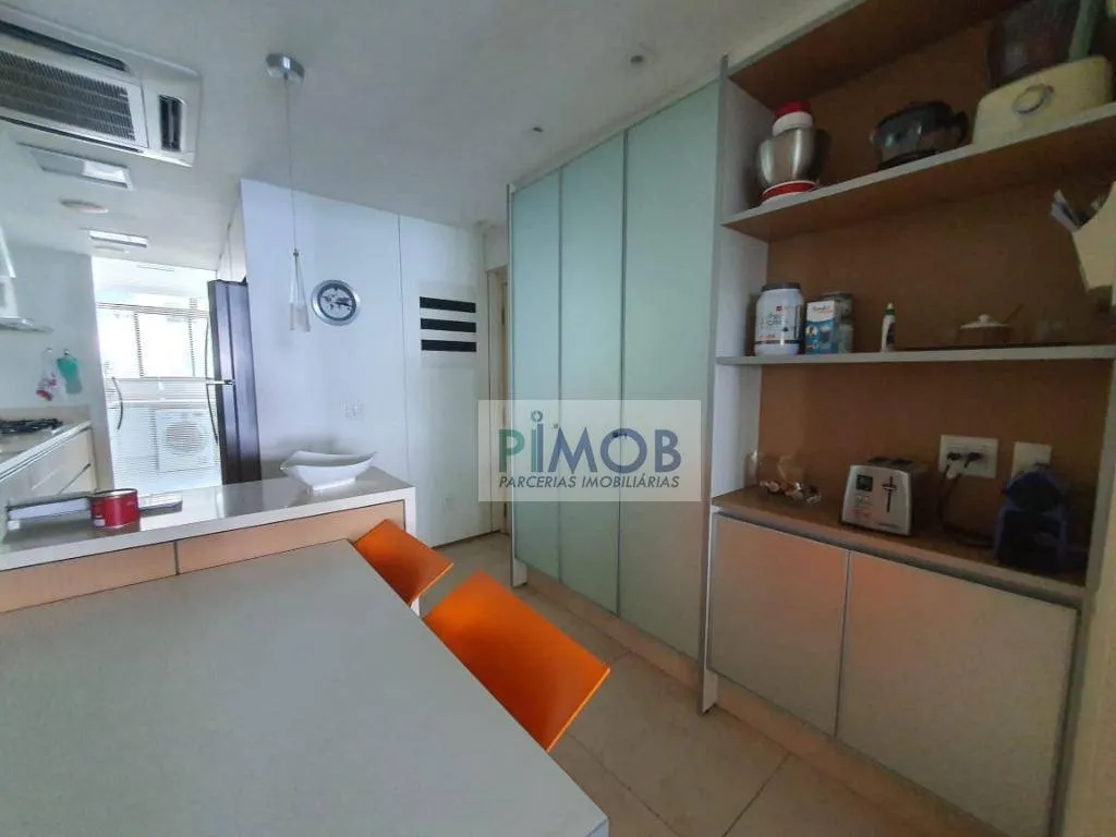 Furnished 260 m² apartment on the 23rd floor with 3 spots — photo 86
