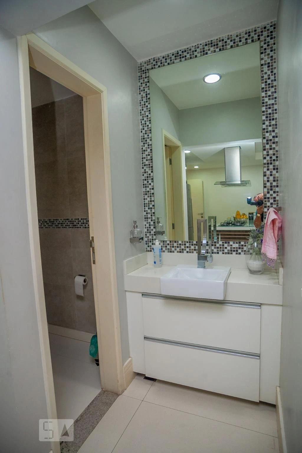 Власний басейн та 4 спальні: будинок 330 м² — photo 63
