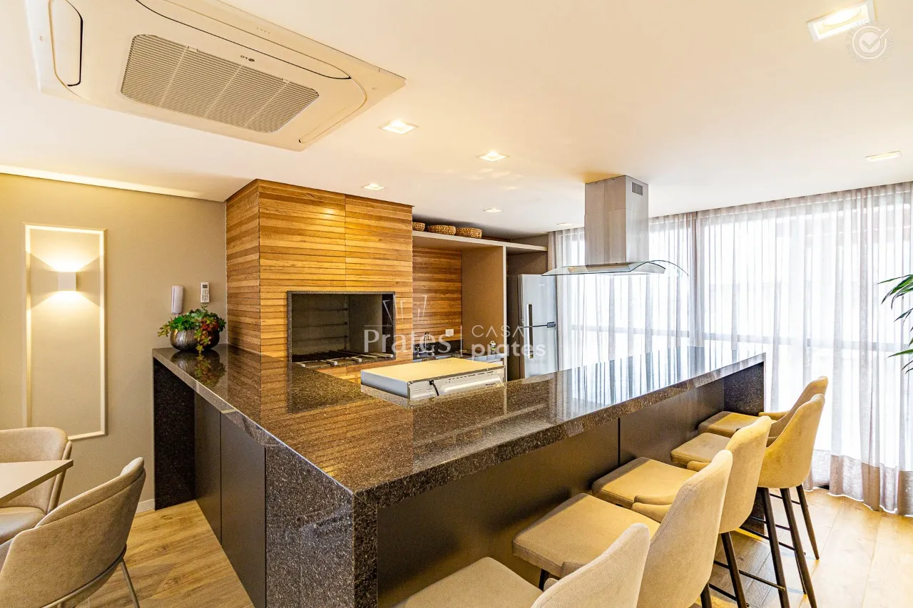 1-bedroom apartment with an open-plan kitchen — photo 22