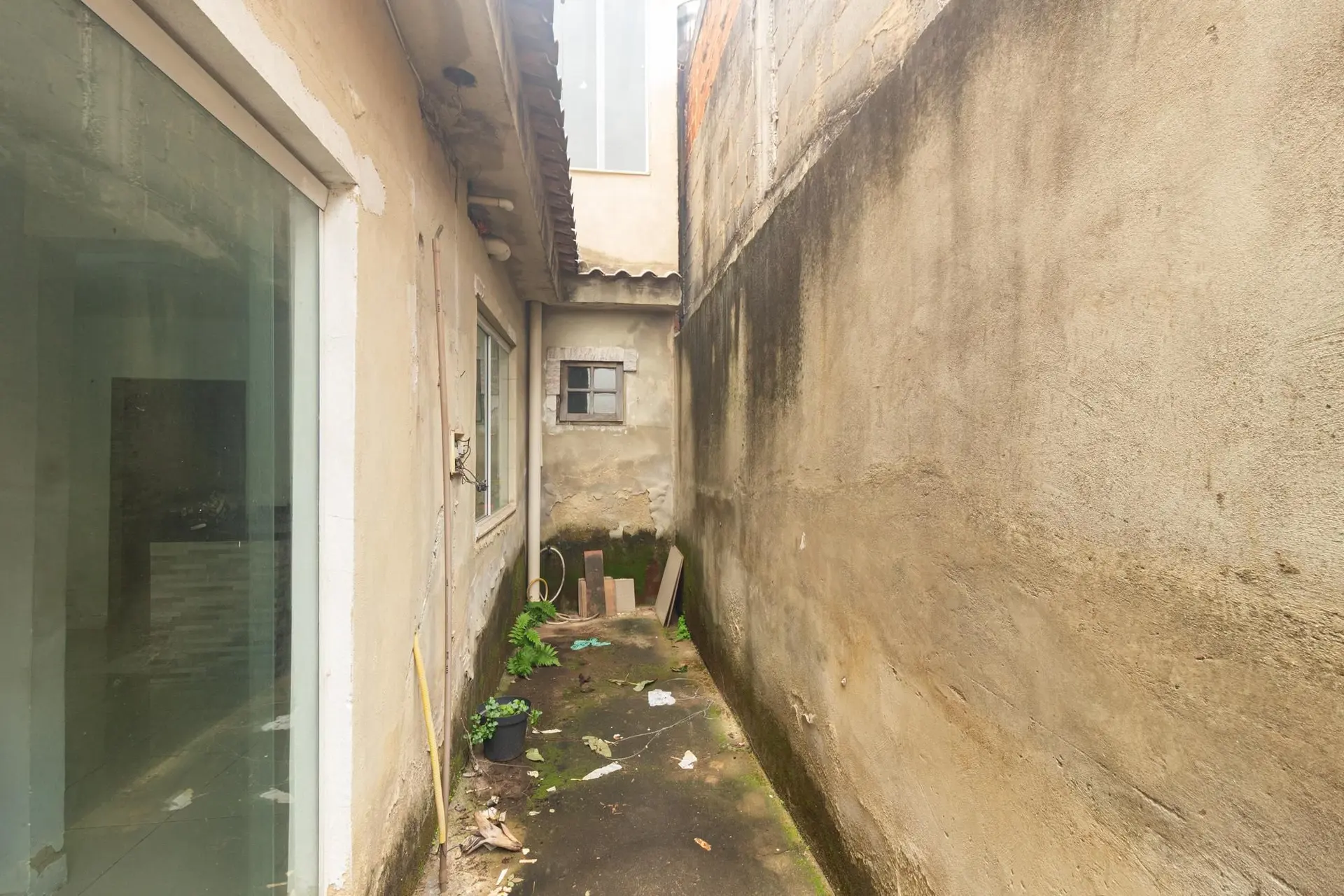 Rental house with 3 bedrooms and a private garden — photo 13