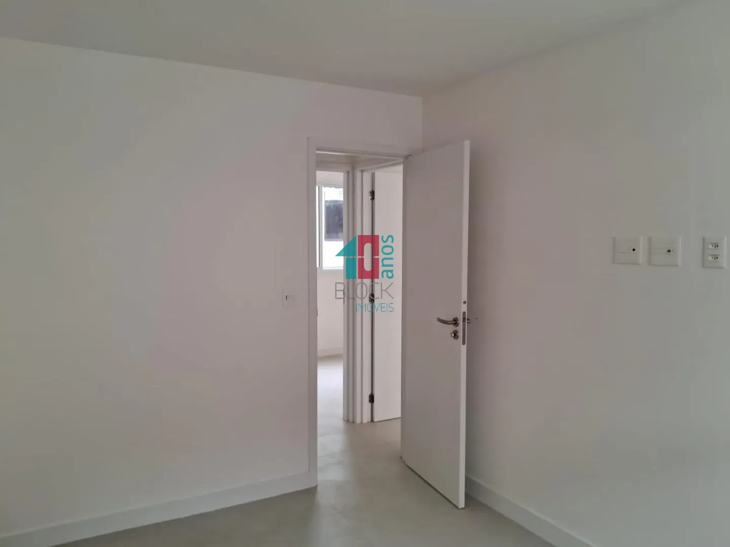 Квартира: 3 спальні, 1 з власною ванною кімнатою, 84 м² — photo 25