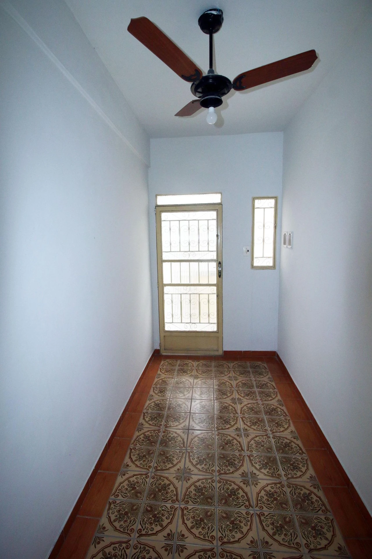 Rental house with 3 en-suite bedrooms and 4 bathrooms — photo 31