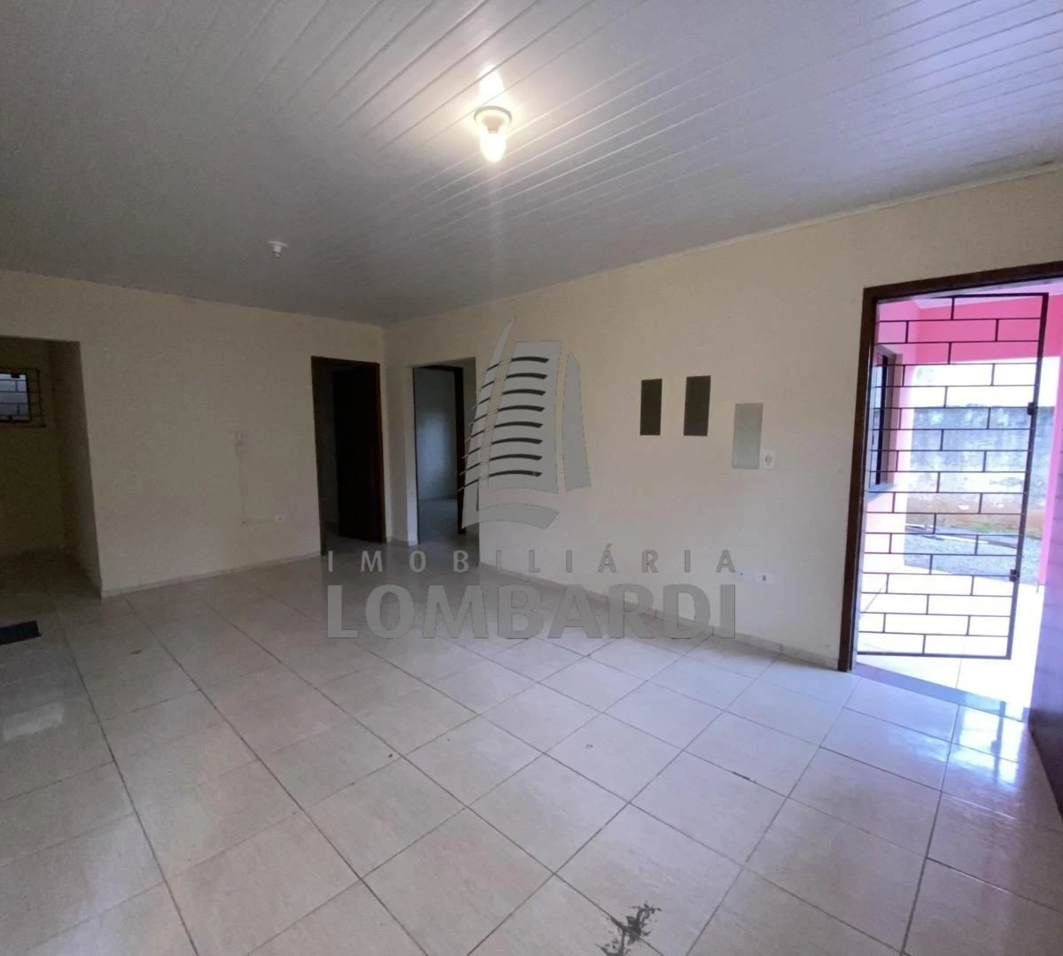 Casa de 3 dormitorios y 65 m²