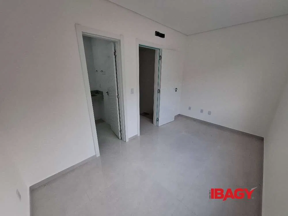 Apartment, 74 m², with a private BBQ — photo 6
