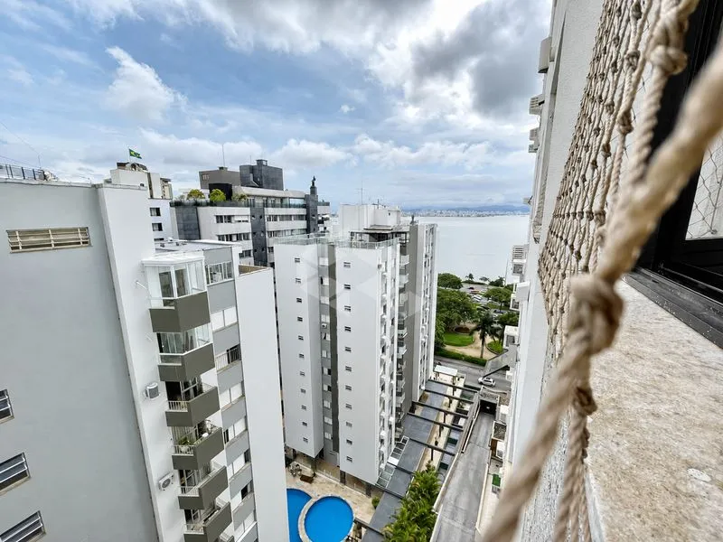 2-bedroom apartment with a water view in Florianópolis — photo 20