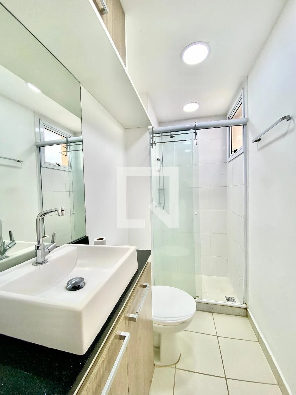Apartamento de 2 quartos em condomínio com piscina — photo 24