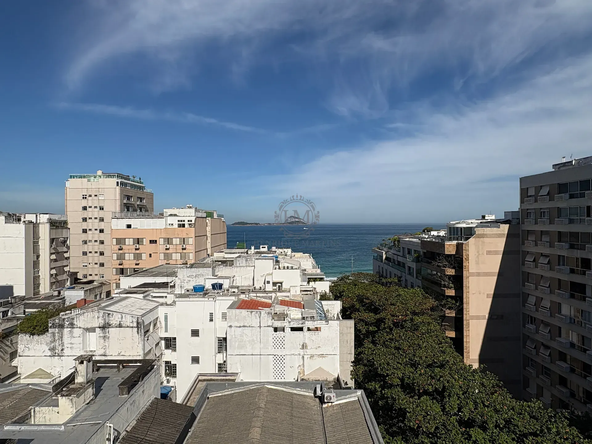 Triplex penthouse with 3 bedrooms and water view — photo 21