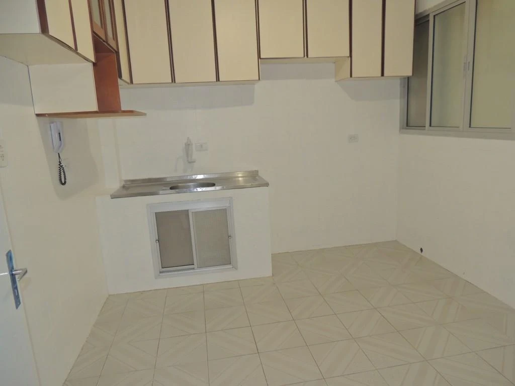 Apartamento, 82 m², com piso de madeira ou laminado — photo 3