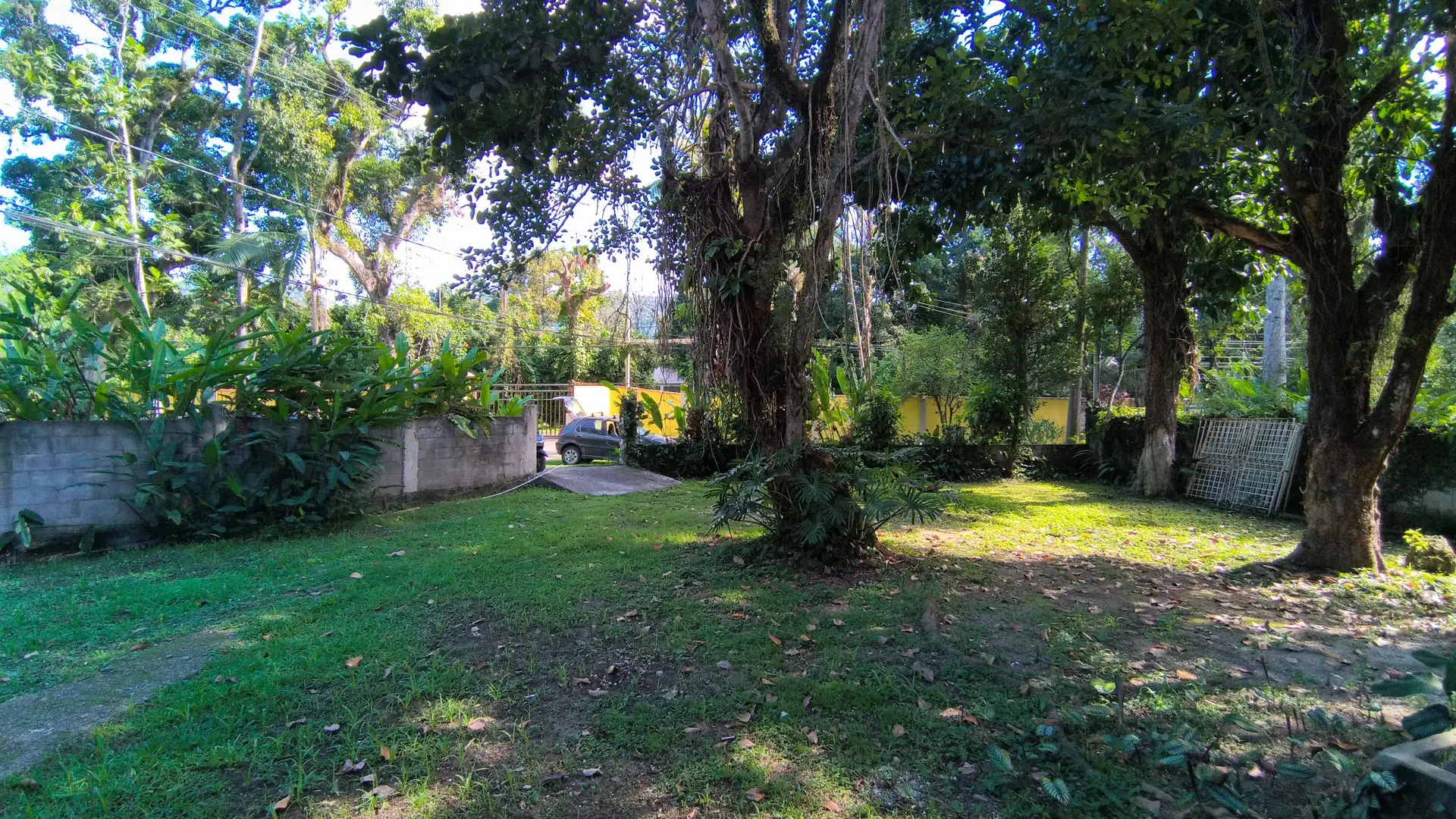 Casa sem mobília com 3 quartos, quintal e churrasqueira — photo 16