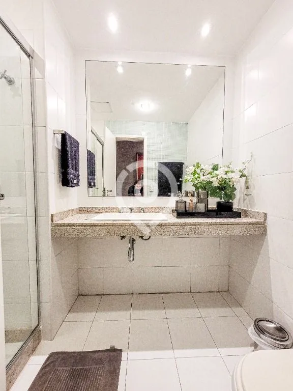 Apartamento sem mobília com 3 vagas e 260 m² — photo 28