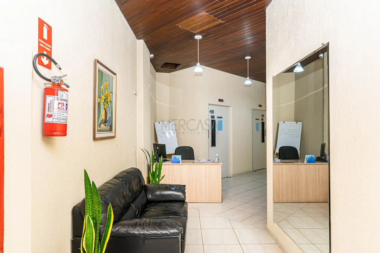 Kitnet mobiliada de 31 m² com sacada e 1 banheiro — photo 16