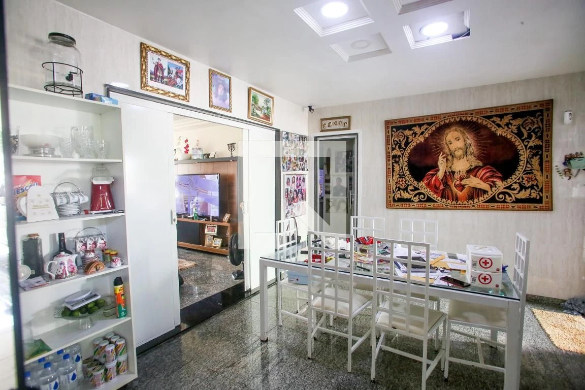 5-bedroom house with a bathtub in Rio de Janeiro — photo 65