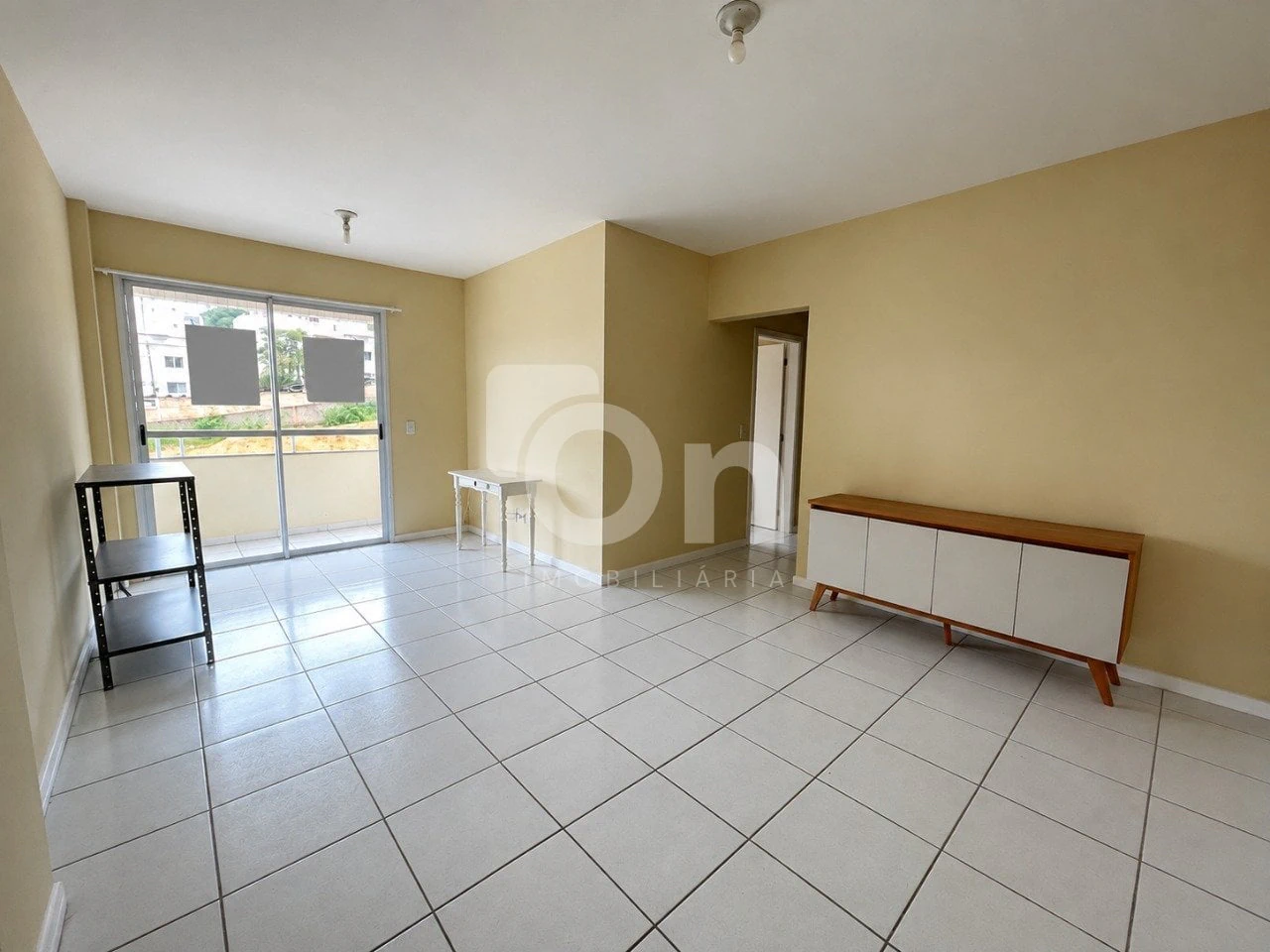 Departamento de 2 dormitorios, 1 con baño propio, 80 m²