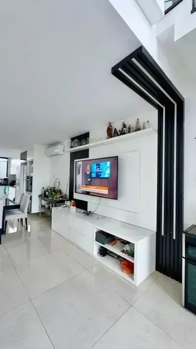 Casa com 5 suítes e piscina externa no condomínio — photo 21
