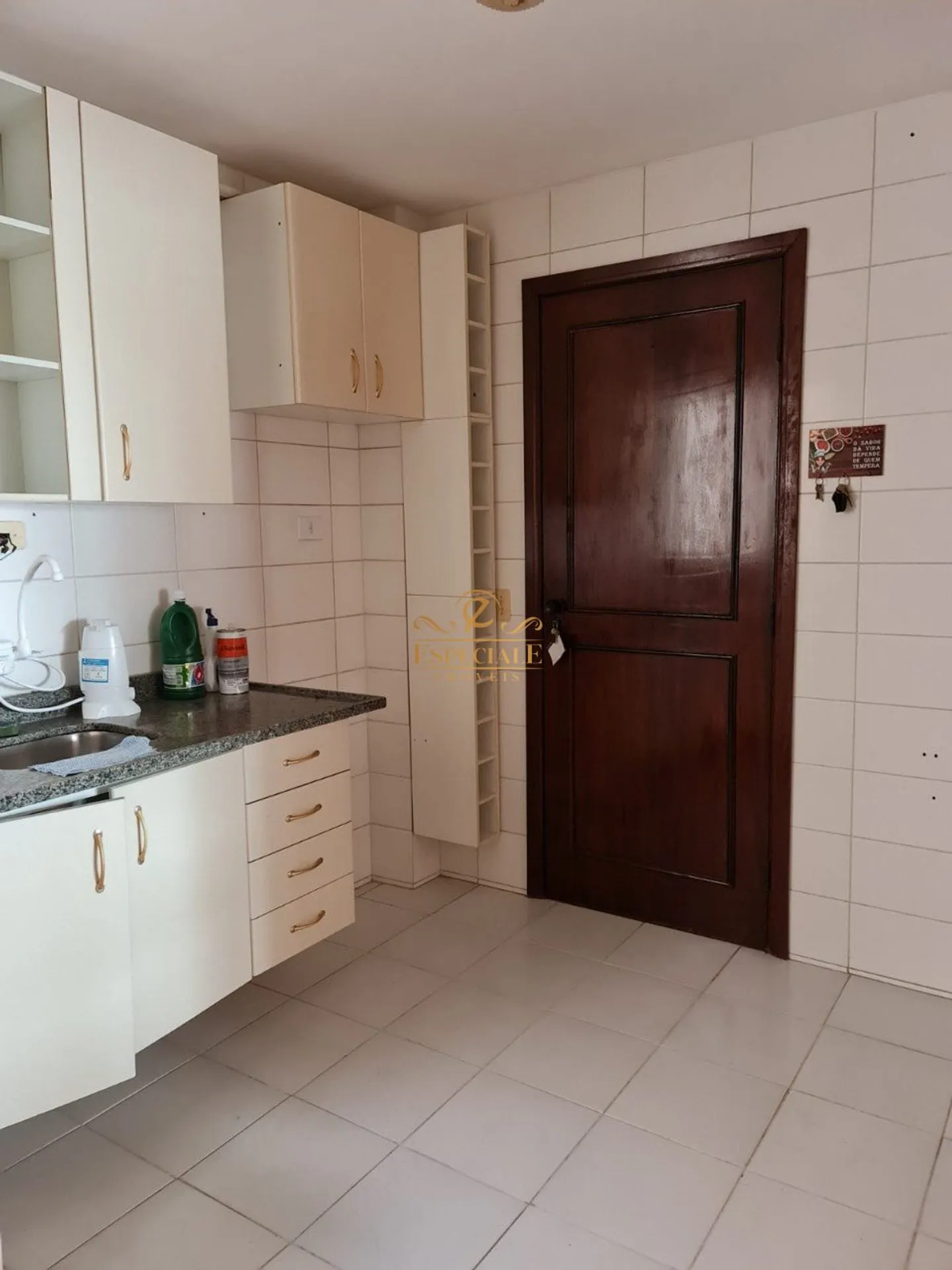 Apartment on the 2nd floor with a glass-enclosed balcony — photo 19