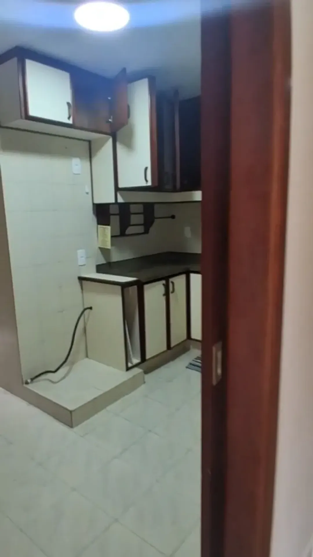 3-bedroom apartment with a gas stove and 1 parking spot — photo 16