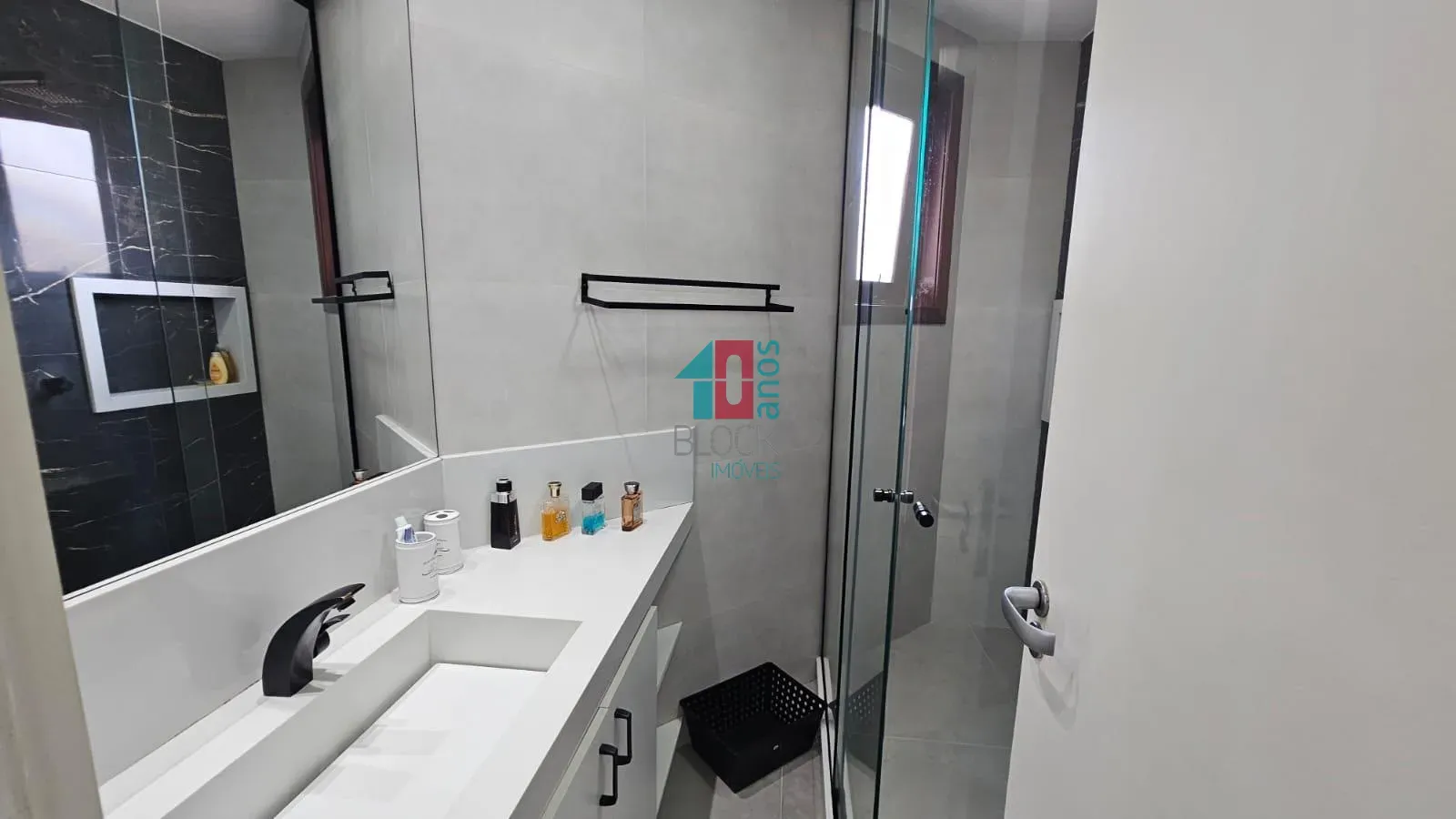 Casa em condomínio mobiliada com 4 suítes e 7 banheiros — photo 30
