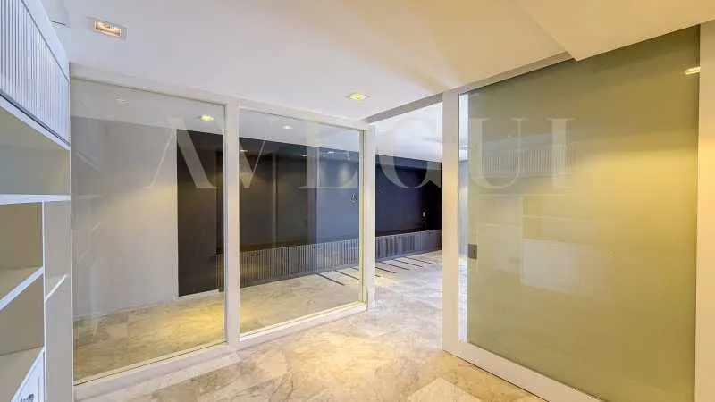 Apartment, 465 m², with floor-to-ceiling windows — photo 17