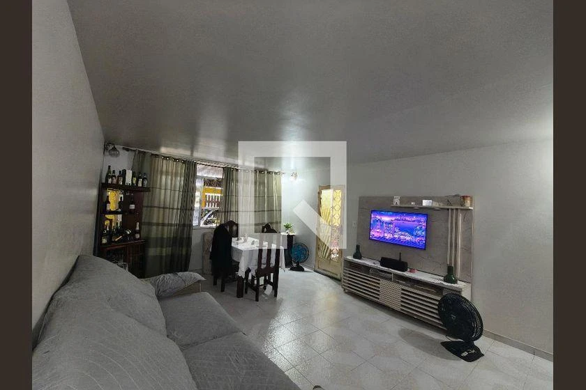 Furnished 240 m² house with 5 bedrooms and 5 bathrooms — photo 7