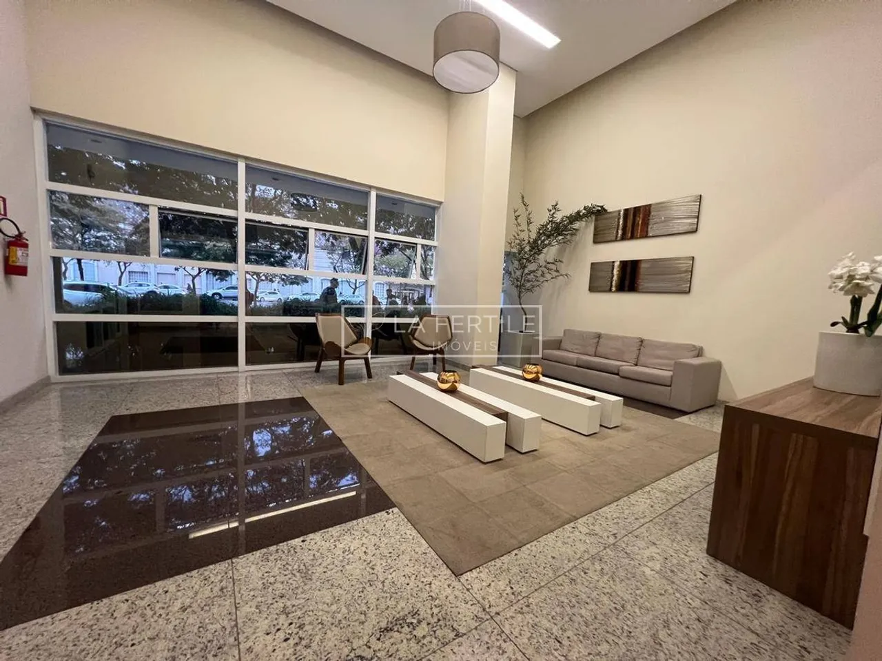 Furnished 1-bedroom apartment with 1 bathroom, 76 m² — photo 19