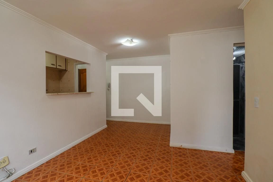 2-bedroom apartment with a washing machine in Curitiba — photo 14