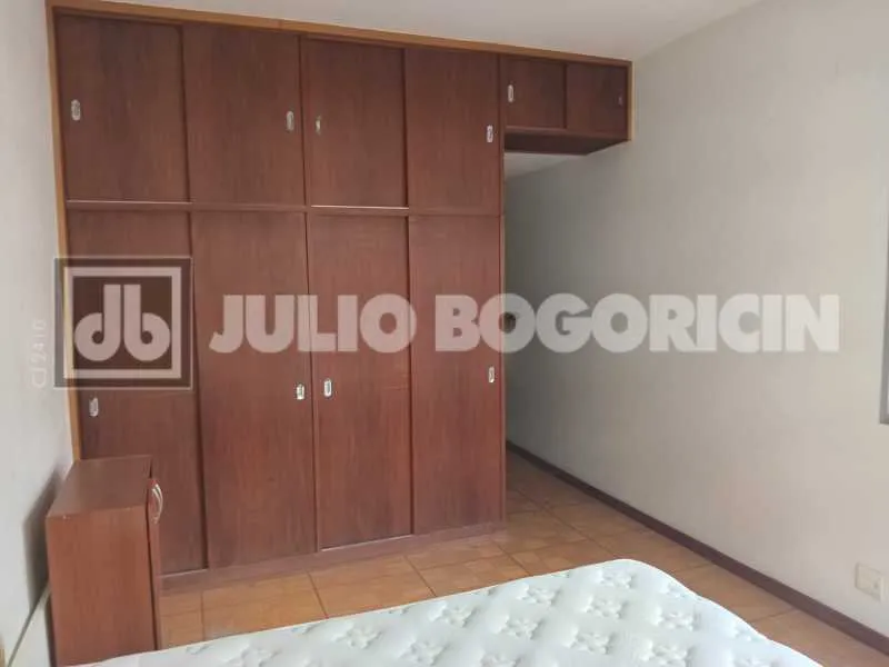140 m² apartment on the 3rd floor with 1 en-suite — photo 25