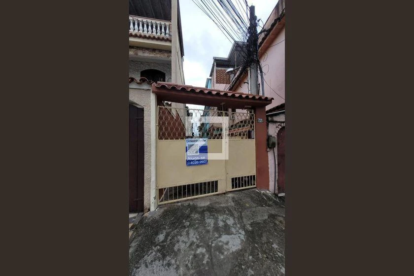 Unfurnished 2-bedroom apartment with private BBQ balcony — photo 47