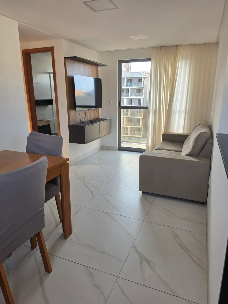 Furnished 2-bedroom apartment with 2 bathrooms