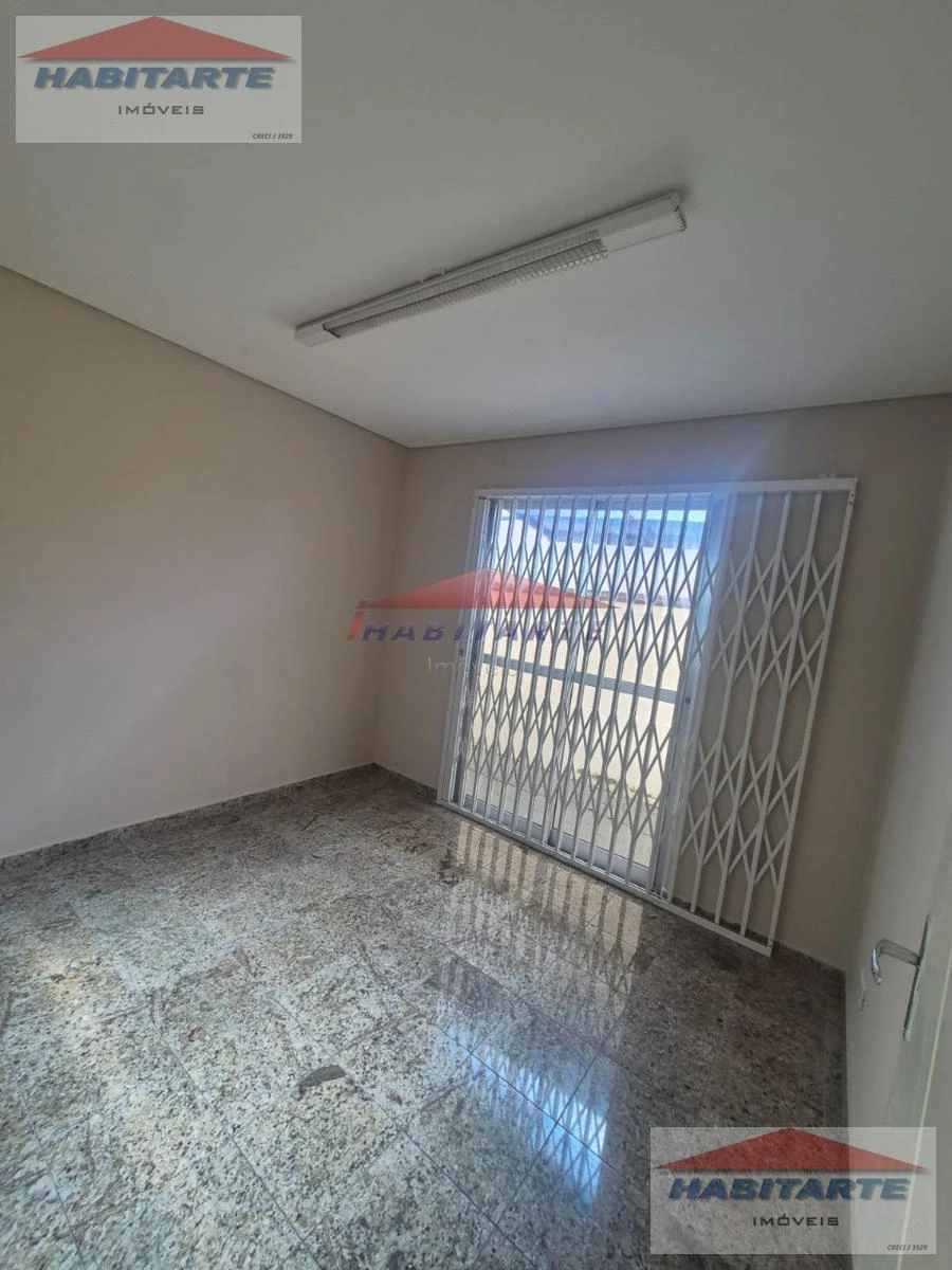 3-bedroom house, 444 m² — photo 31