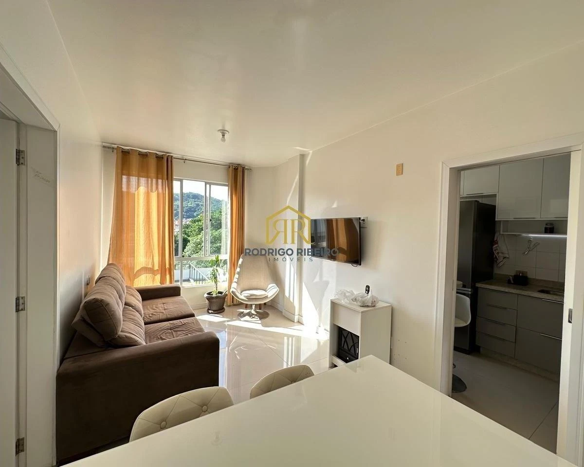 3-bedroom apartment with a home office in Florianópolis — photo 8