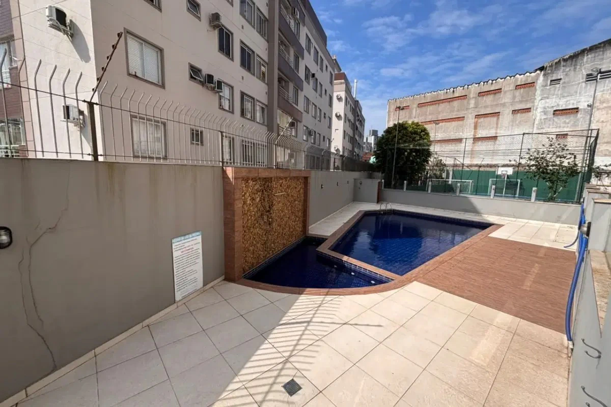3-bedroom apartment, 1 with its own bathroom, 85 m² — photo 10